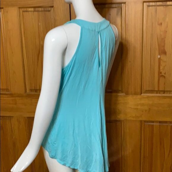 Venus  zip front  top - Picture 4 of 5